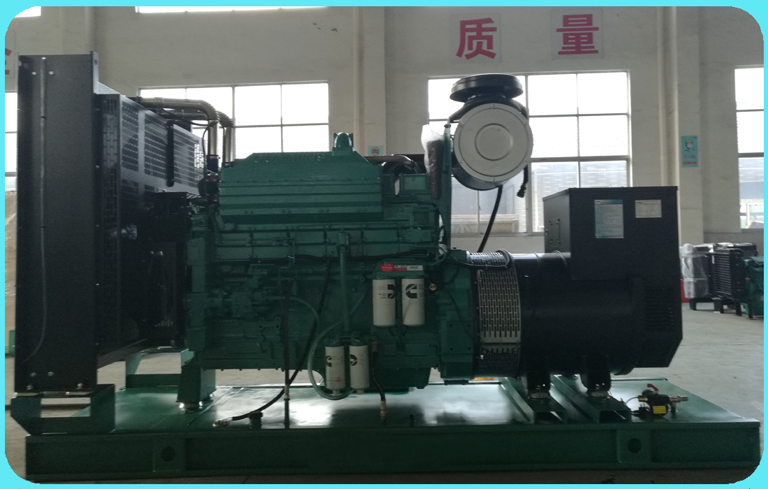重庆康明斯系列主用功率400KW成功发货，送往客户指定的地点